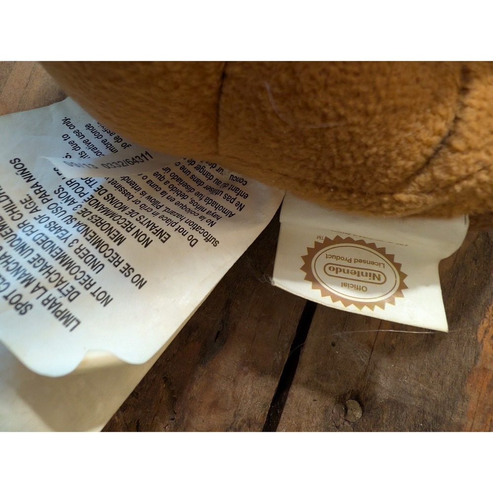 Nintendo Super Mario 22" Plush Pillow, Limited Collectible. 2012 - Picture 6 of 6